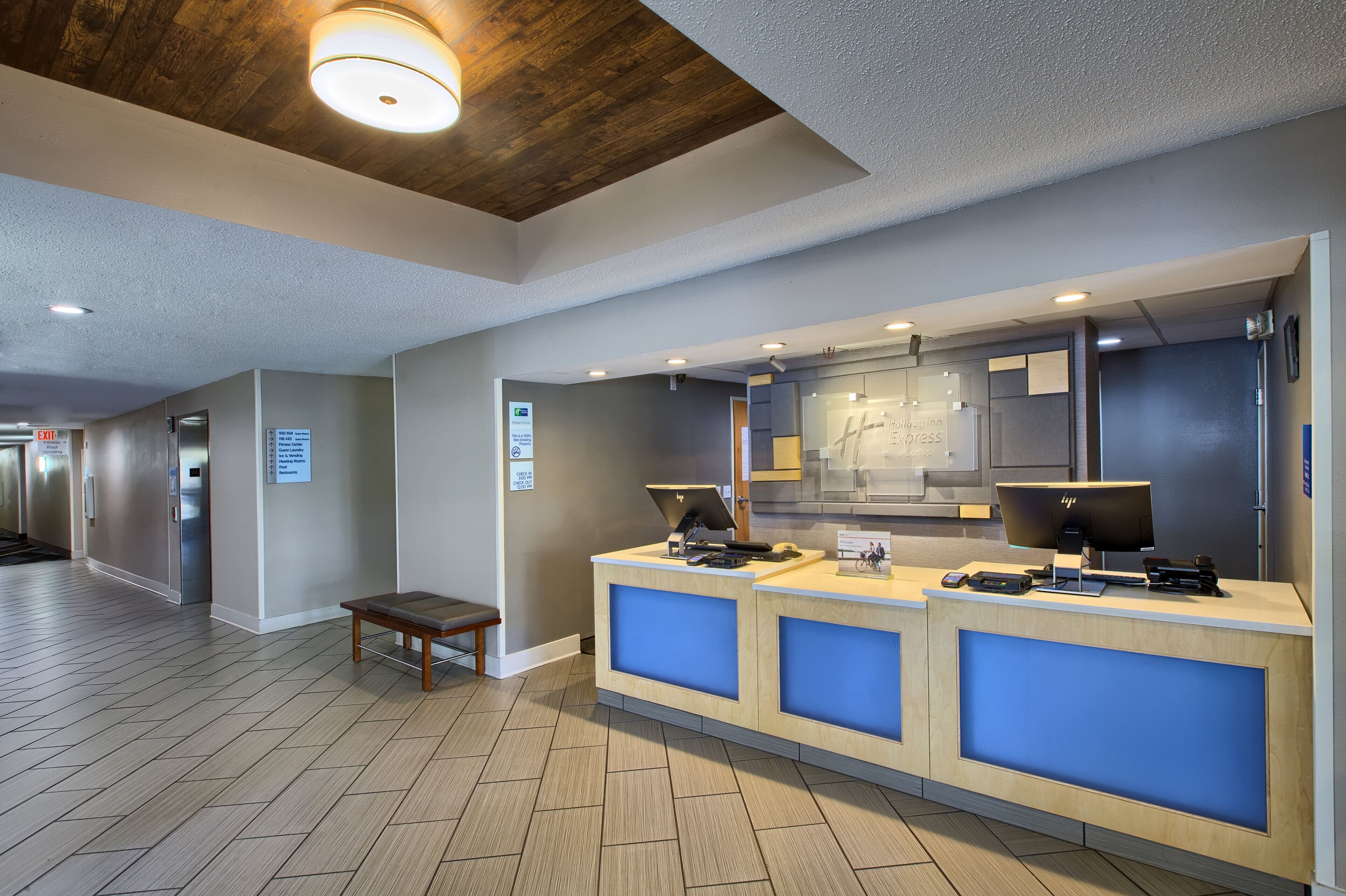 Holiday Inn Express & Suites Raleigh North - Wake Forest