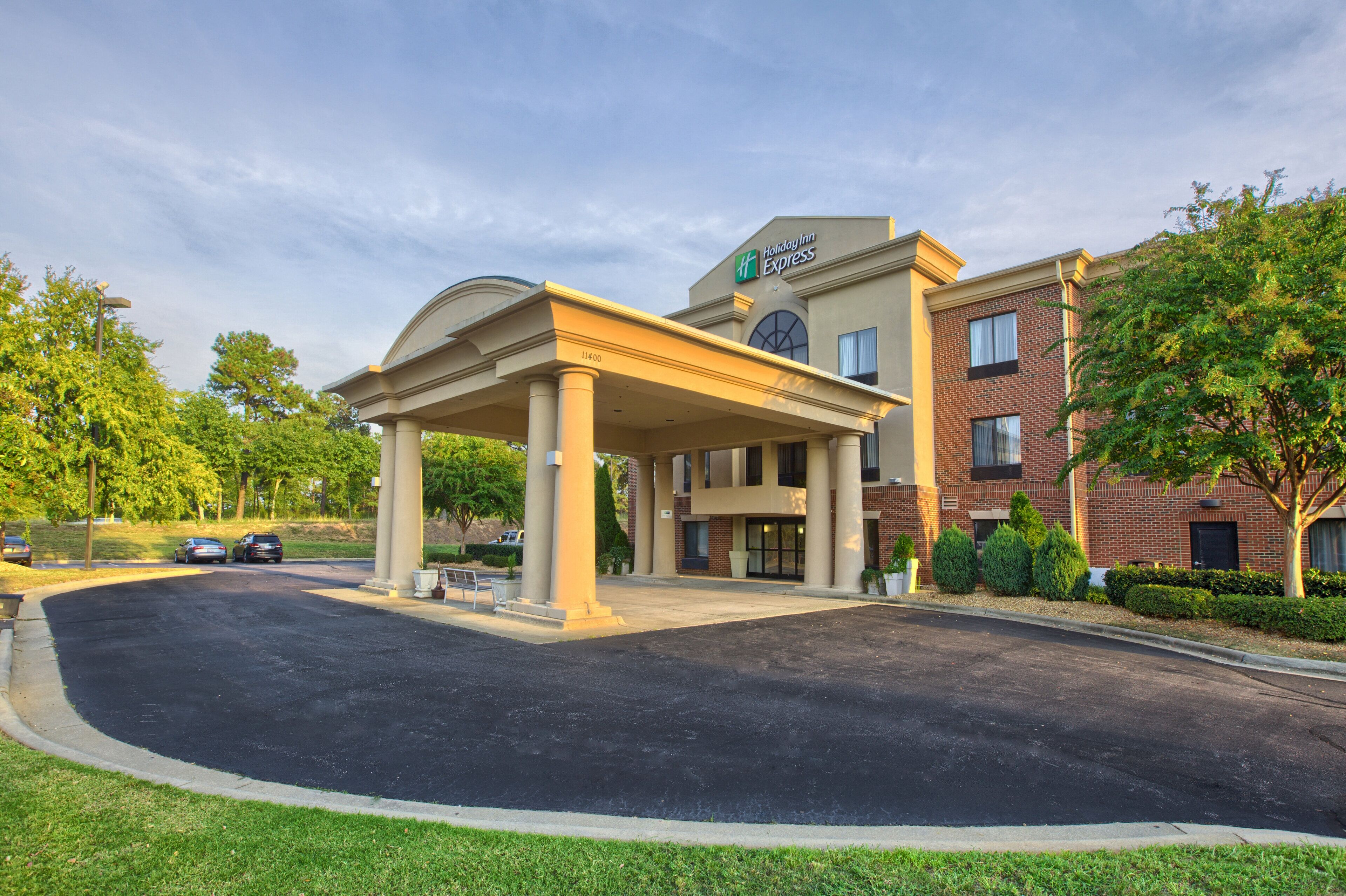 Holiday Inn Express & Suites Raleigh North - Wake Forest