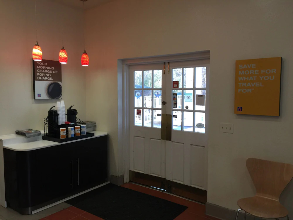 Motel 6 Raleigh Southwest Cary