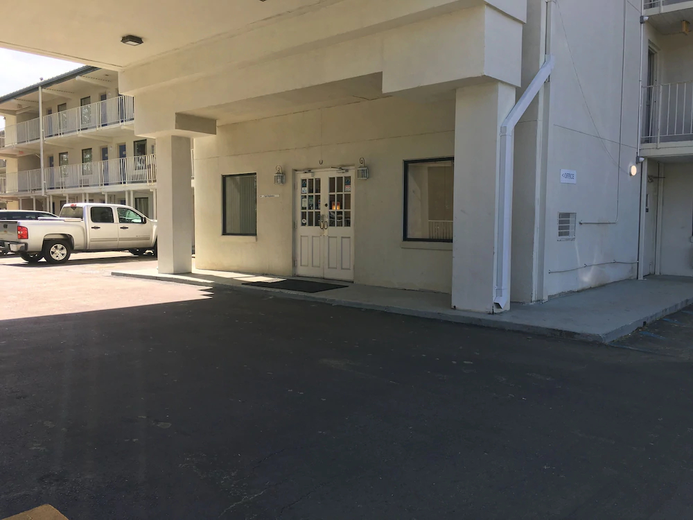 Motel 6 Raleigh Southwest Cary