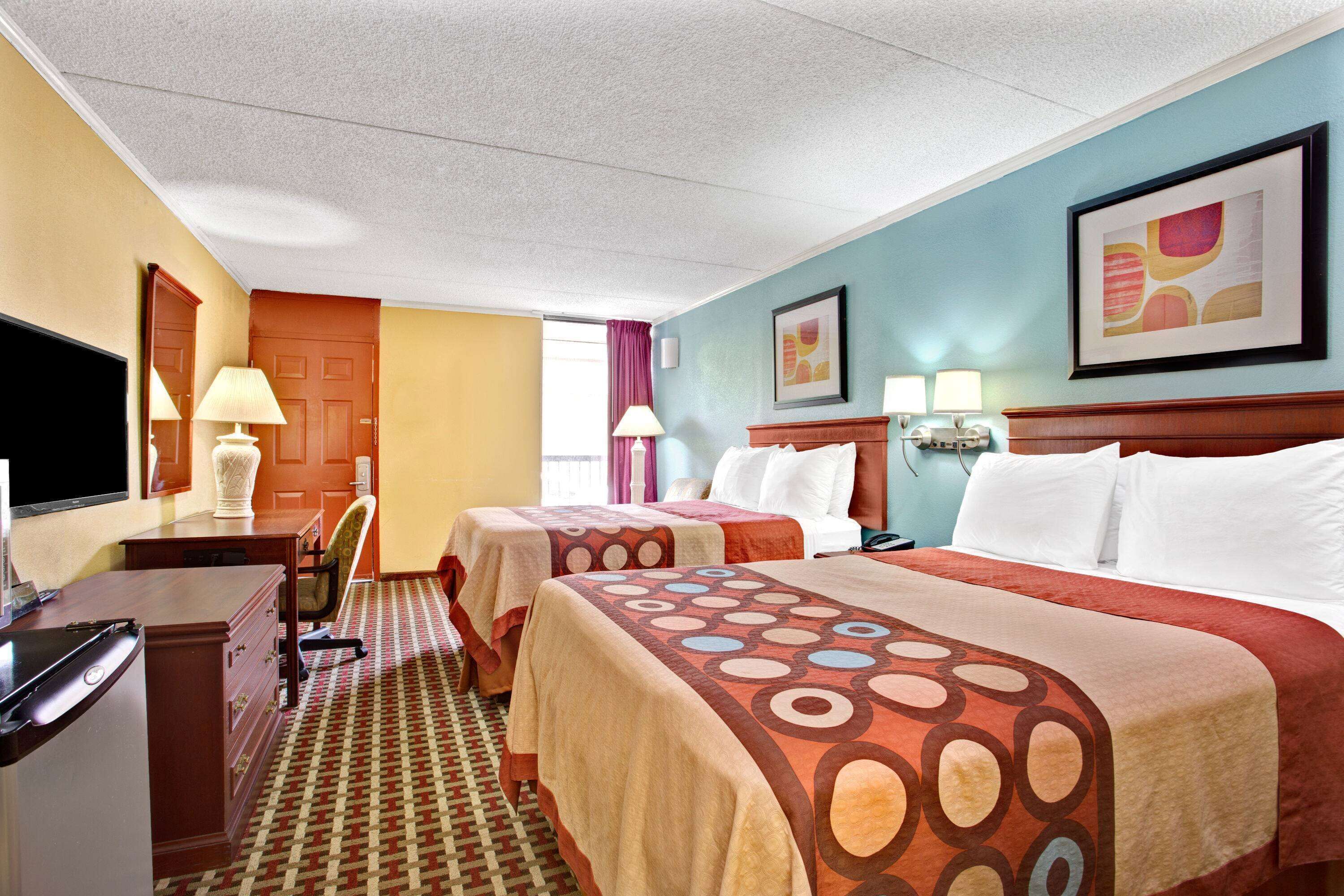 Super 8 by Wyndham Raleigh Downtown
