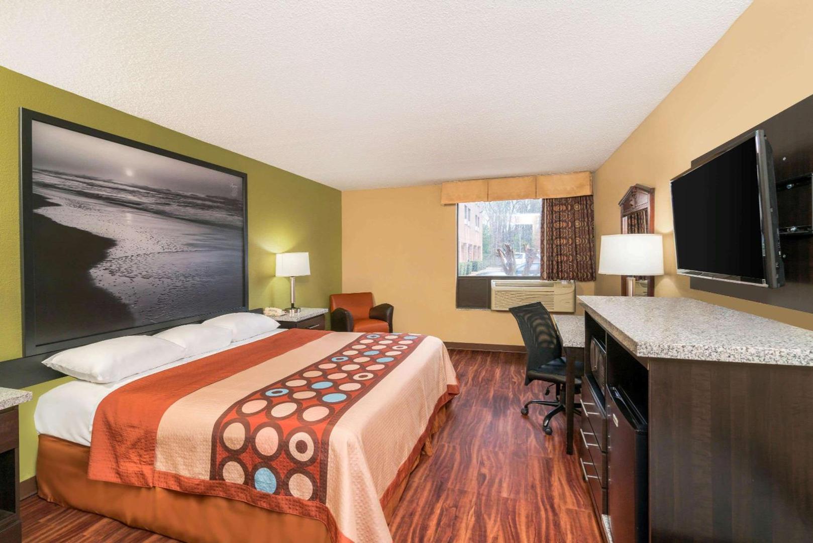 Super 8 by Wyndham Raleigh North East