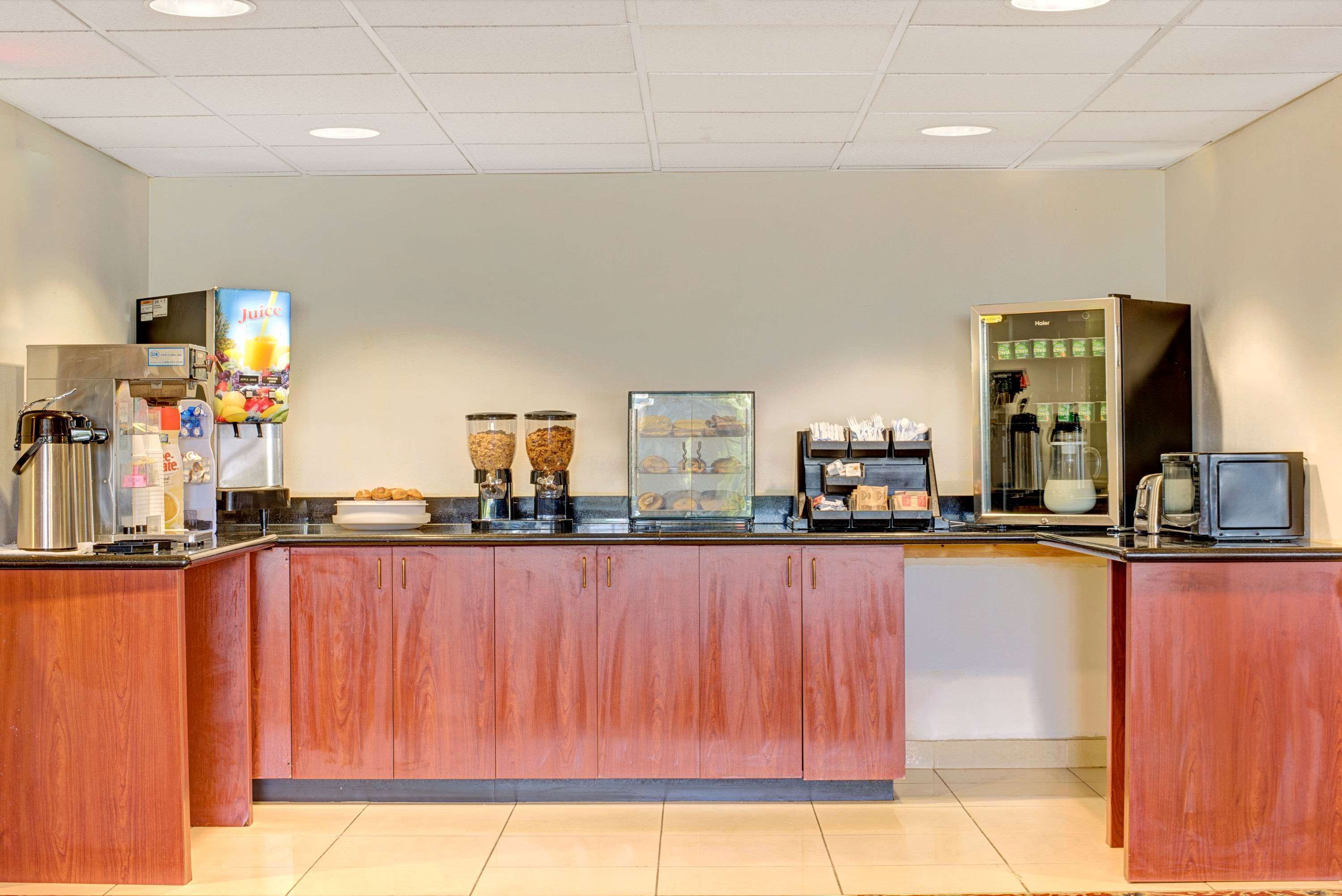 Microtel Inn & Suites by Wyndham Raleigh