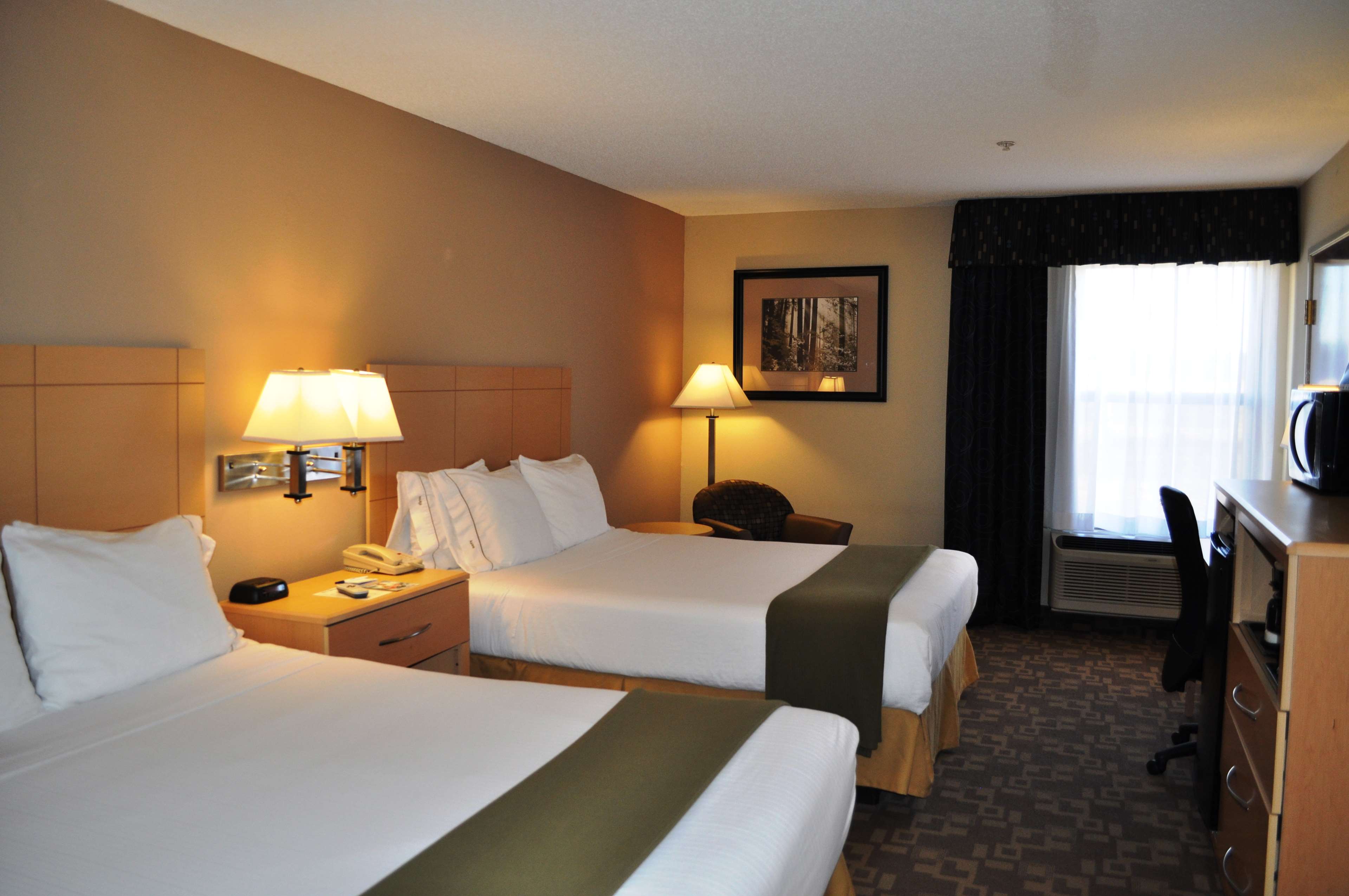 SureStay Plus Hotel by Best Western Roanoke Rapids I 95