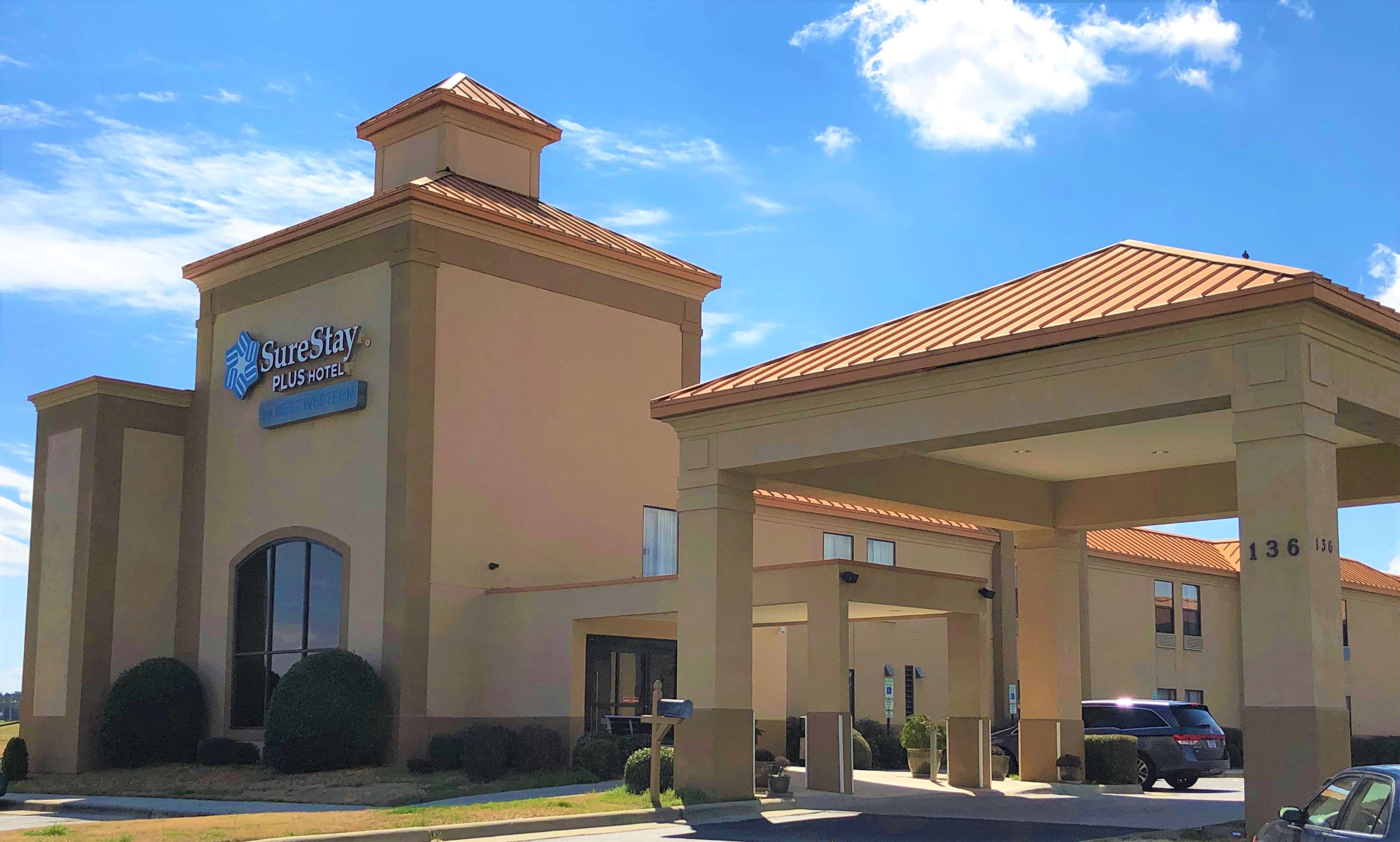 SureStay Plus Hotel by Best Western Roanoke Rapids I 95