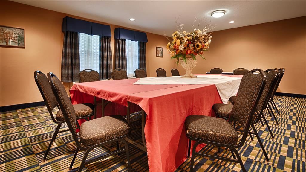 SureStay Plus Hotel by Best Western Roanoke Rapids I 95