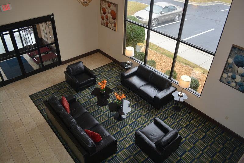 SureStay Plus Hotel by Best Western Roanoke Rapids I 95