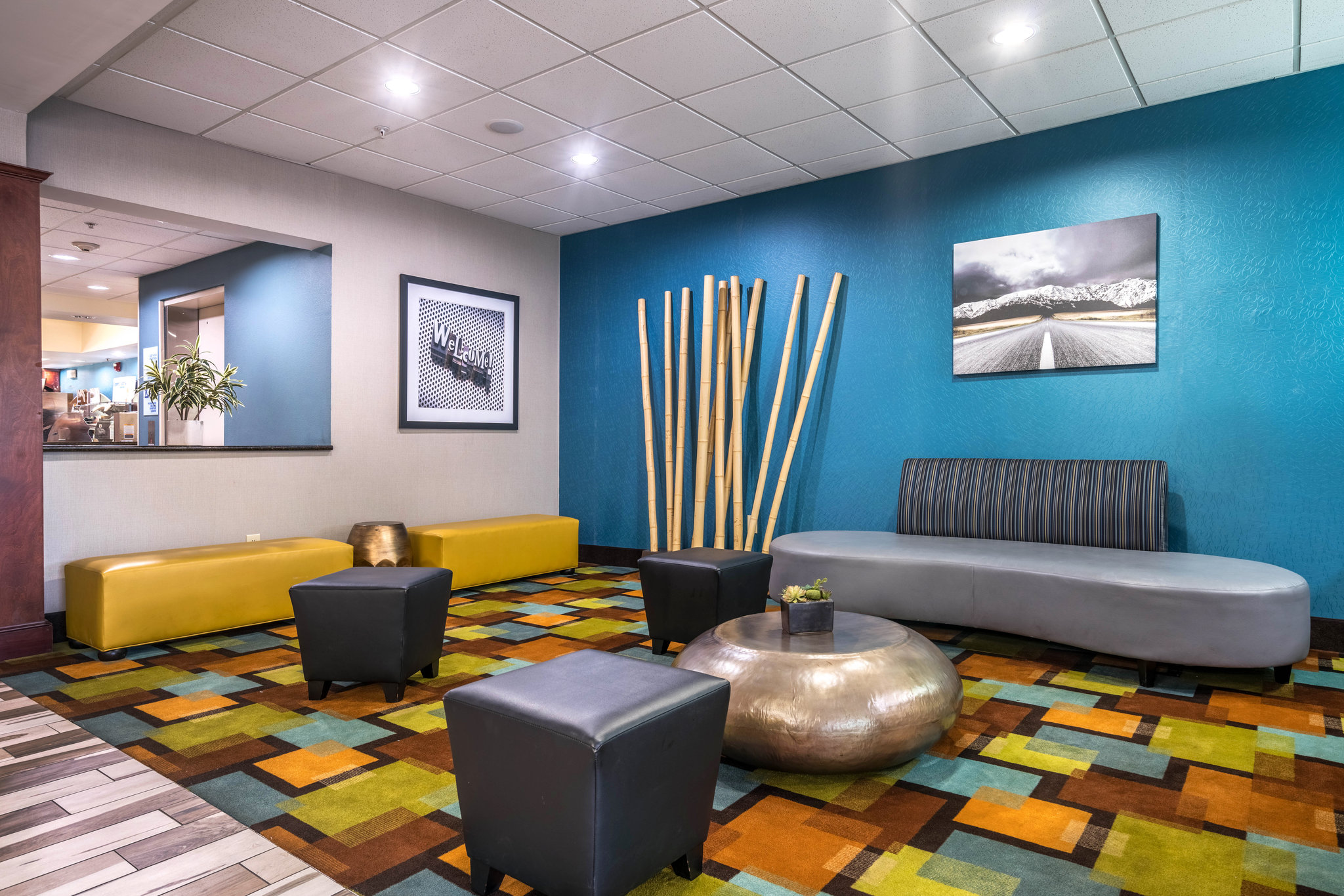 Holiday Inn Express & Suites Roanoke Rapids SE
