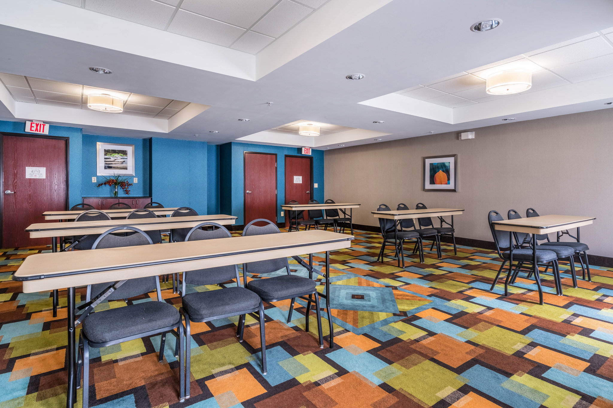 Holiday Inn Express & Suites Roanoke Rapids SE