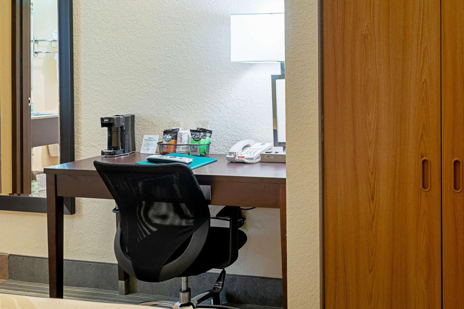 Quality Inn & Suites