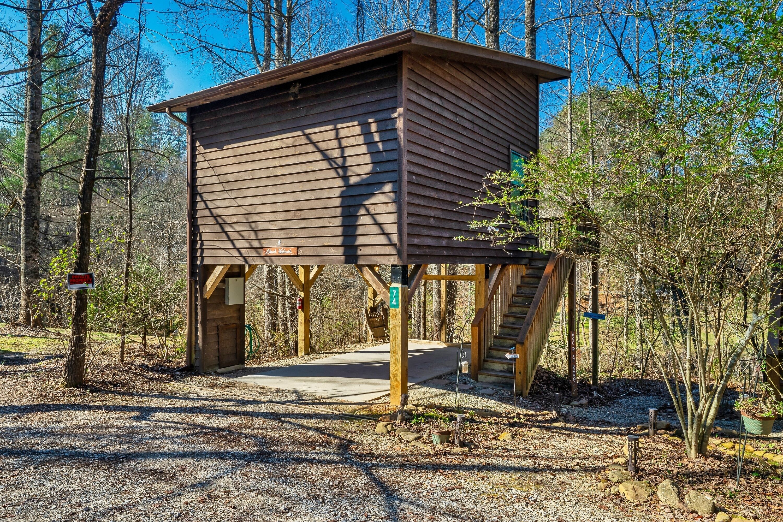 Rivers Edge Treehouses