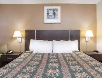 Days Inn by Wyndham Rockingham