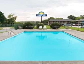 Days Inn by Wyndham Rockingham