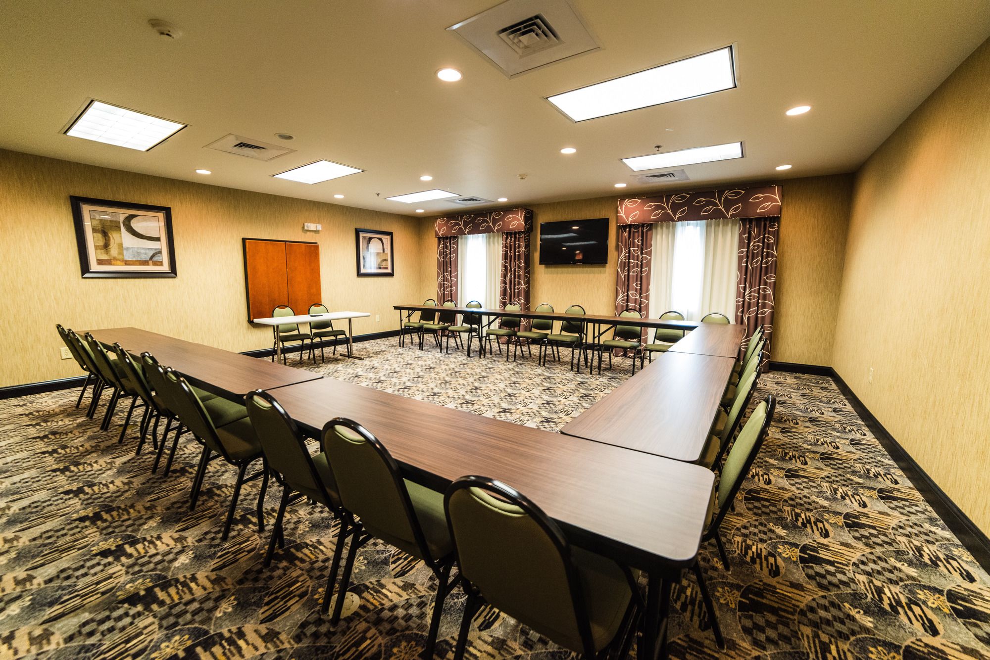 Holiday Inn Express Hotel & Suites Rockingham