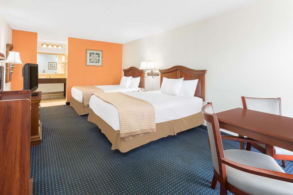 Baymont By Wyndham Rocky Mount I-95