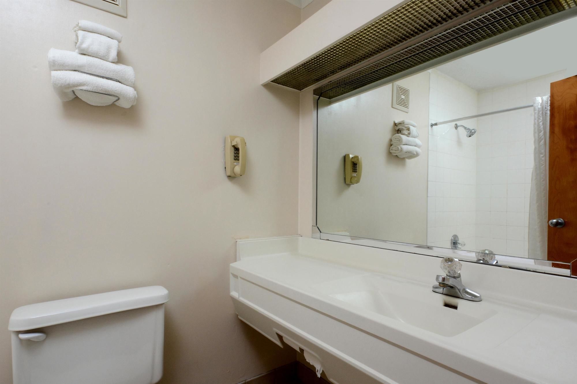Quality Inn - Roxboro South
