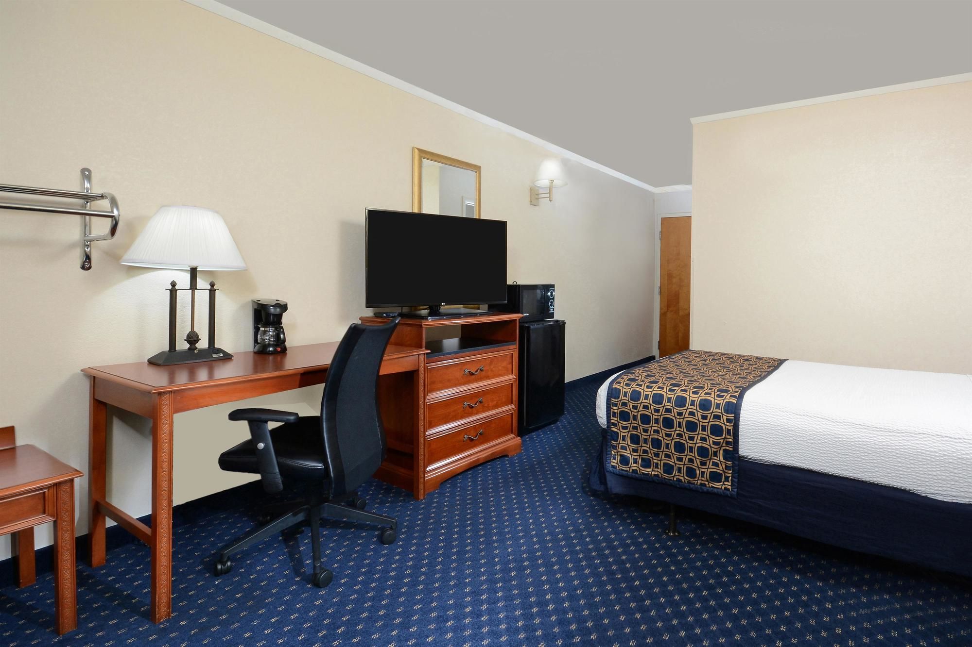 Quality Inn - Roxboro South