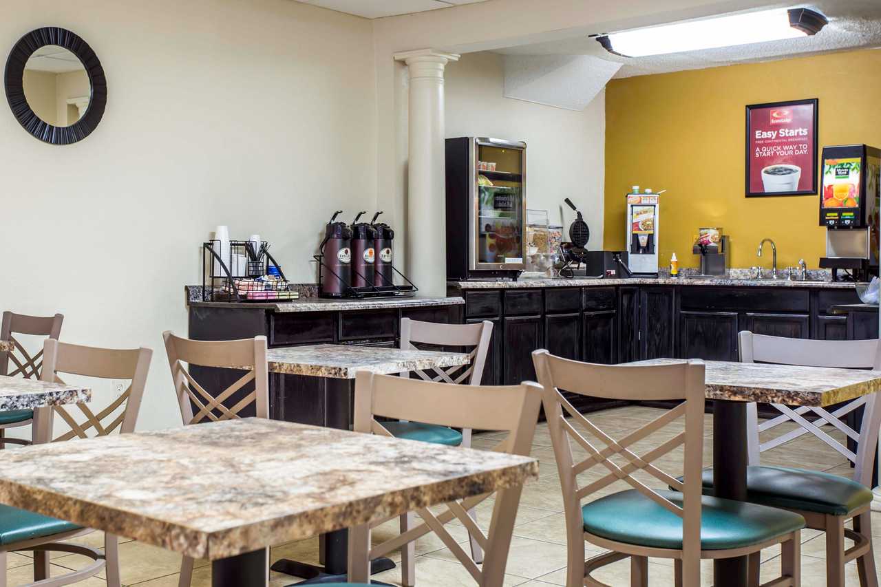 Econo Lodge Salisbury