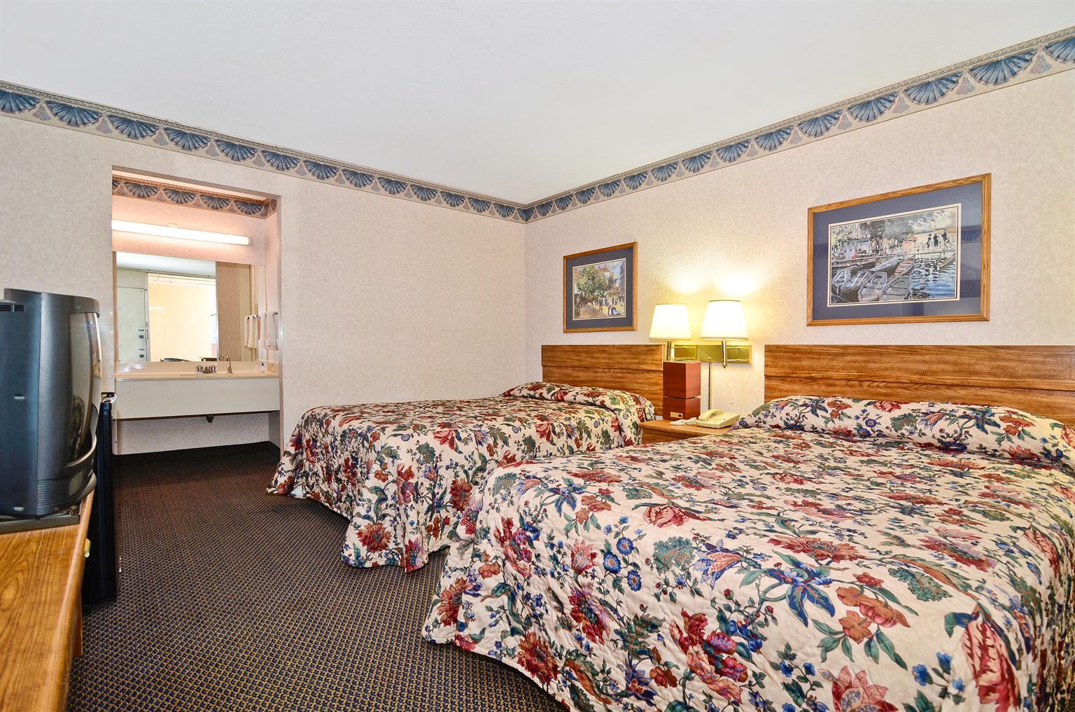 The Sanford Inn