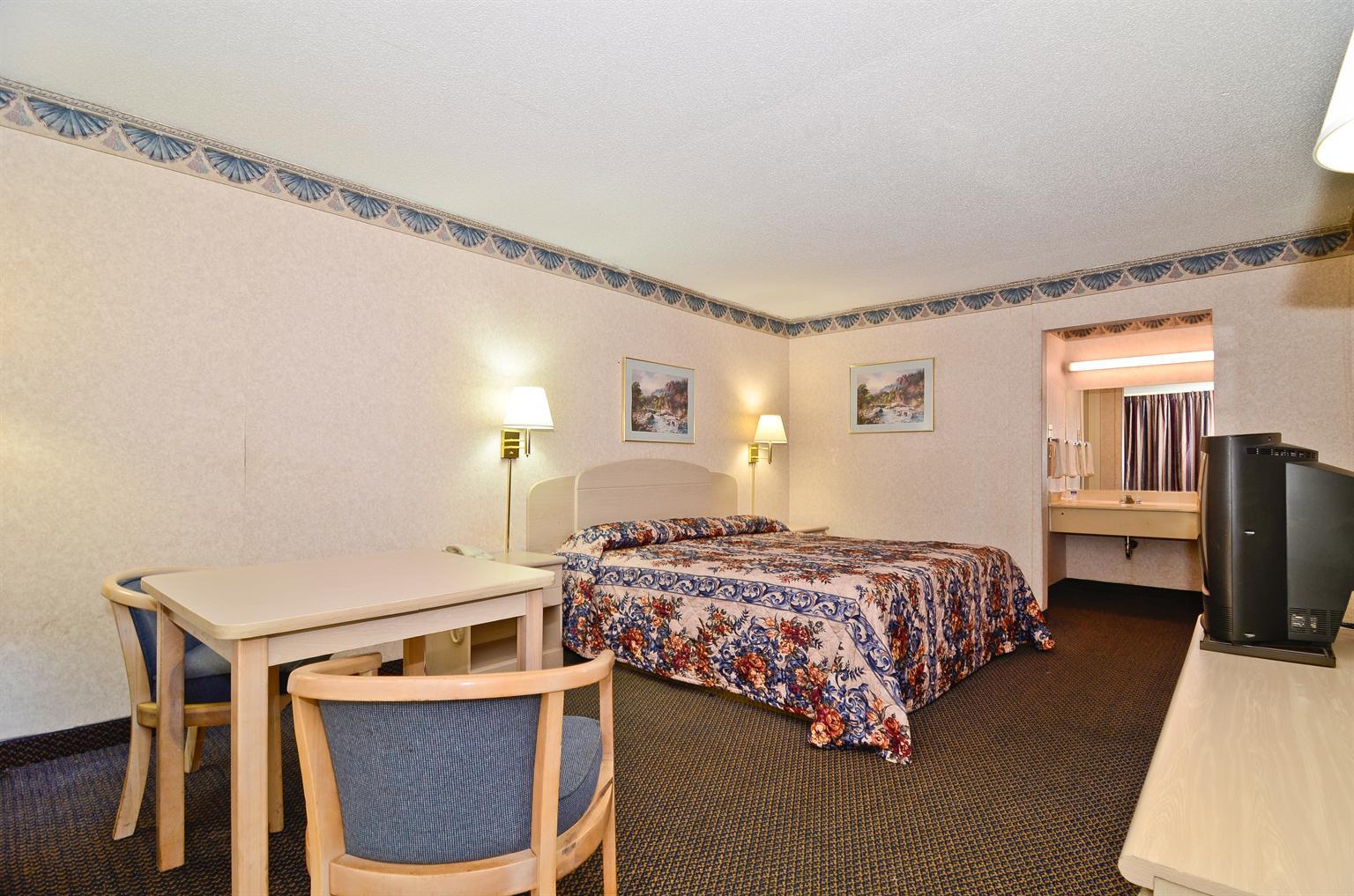 The Sanford Inn