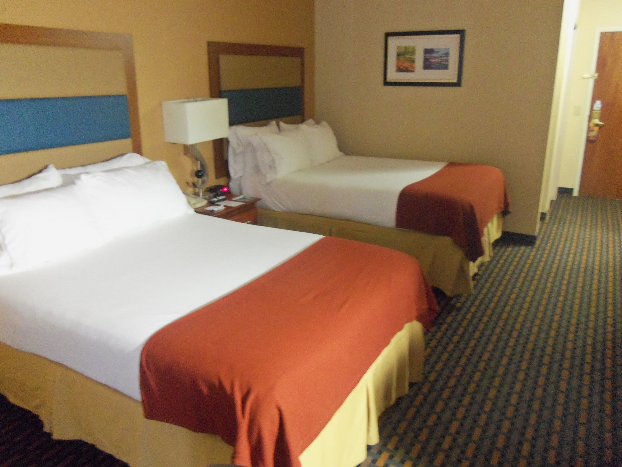 Holiday Inn Express & Suites Sanford