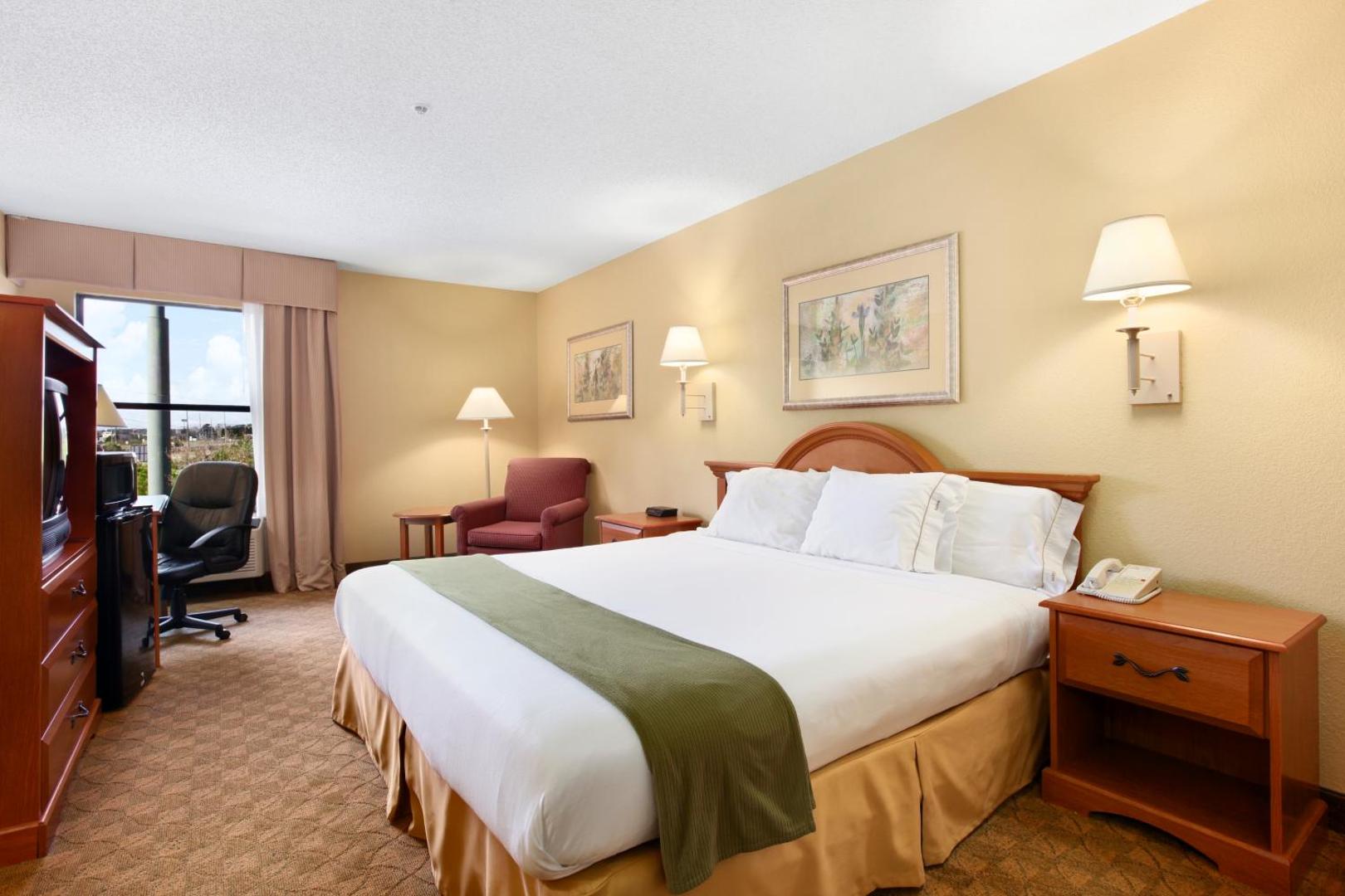 Days Inn by Wyndham Selma