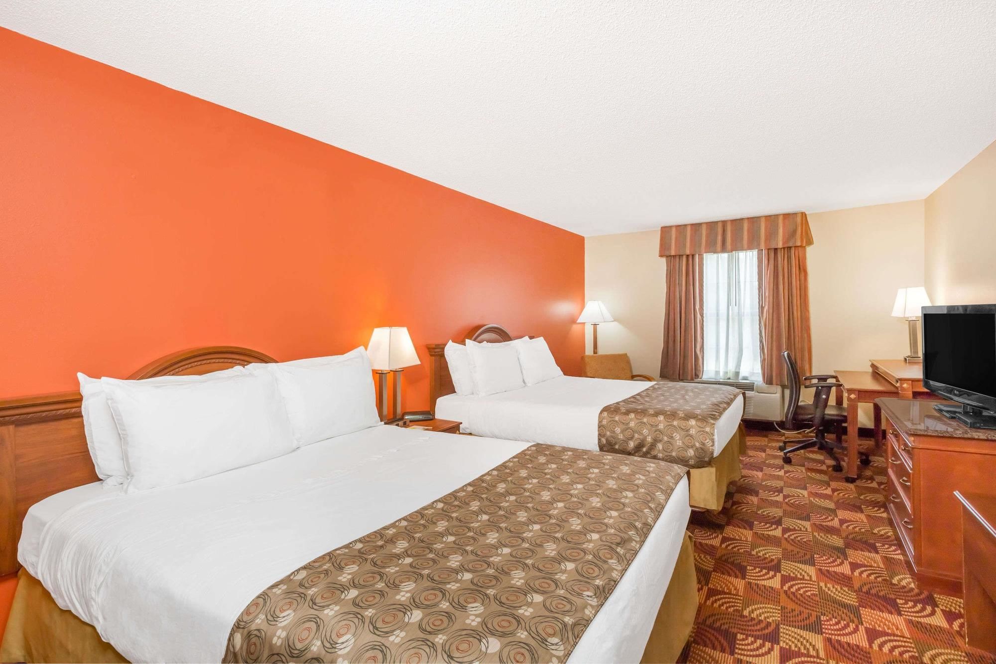 Days Inn by Wyndham Shallotte