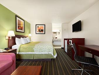 Days Inn by Wyndham Shelby