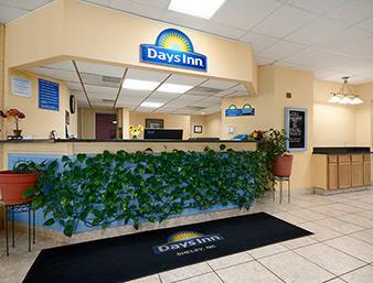 Days Inn by Wyndham Shelby