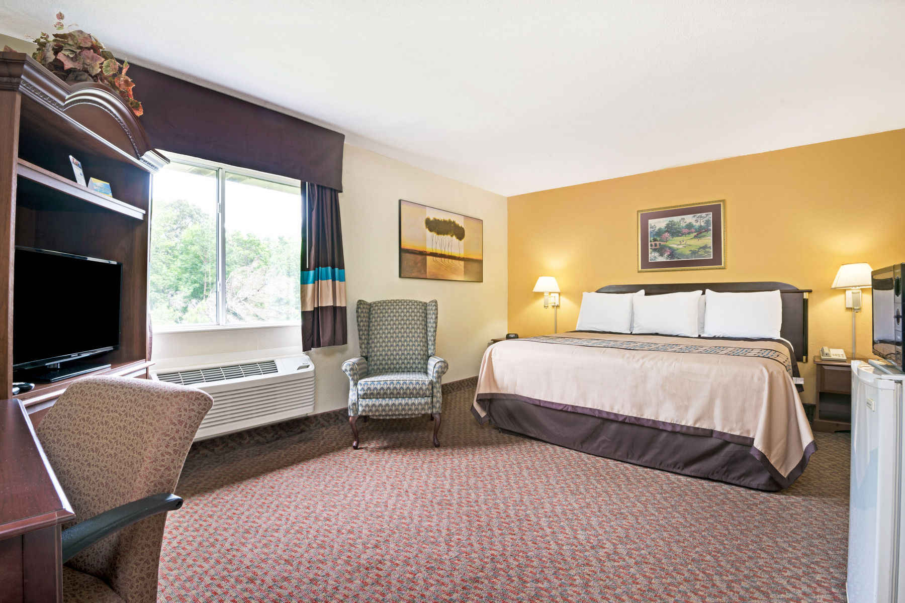 Days Inn & Suites by Wyndham Siler City