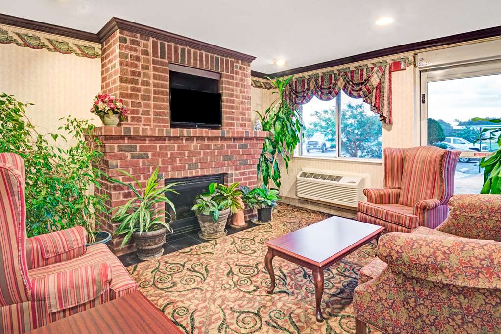 Days Inn & Suites by Wyndham Siler City