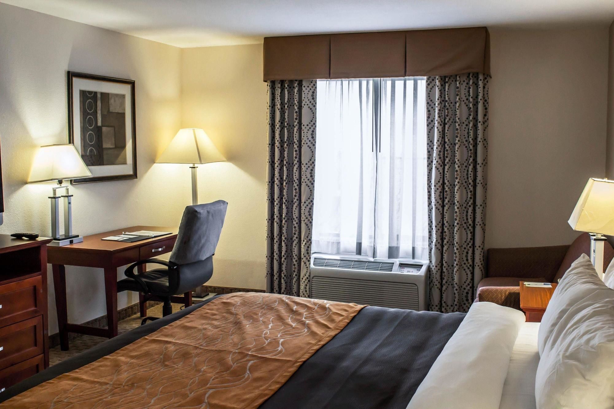 Comfort Inn Smithfield Near I-95