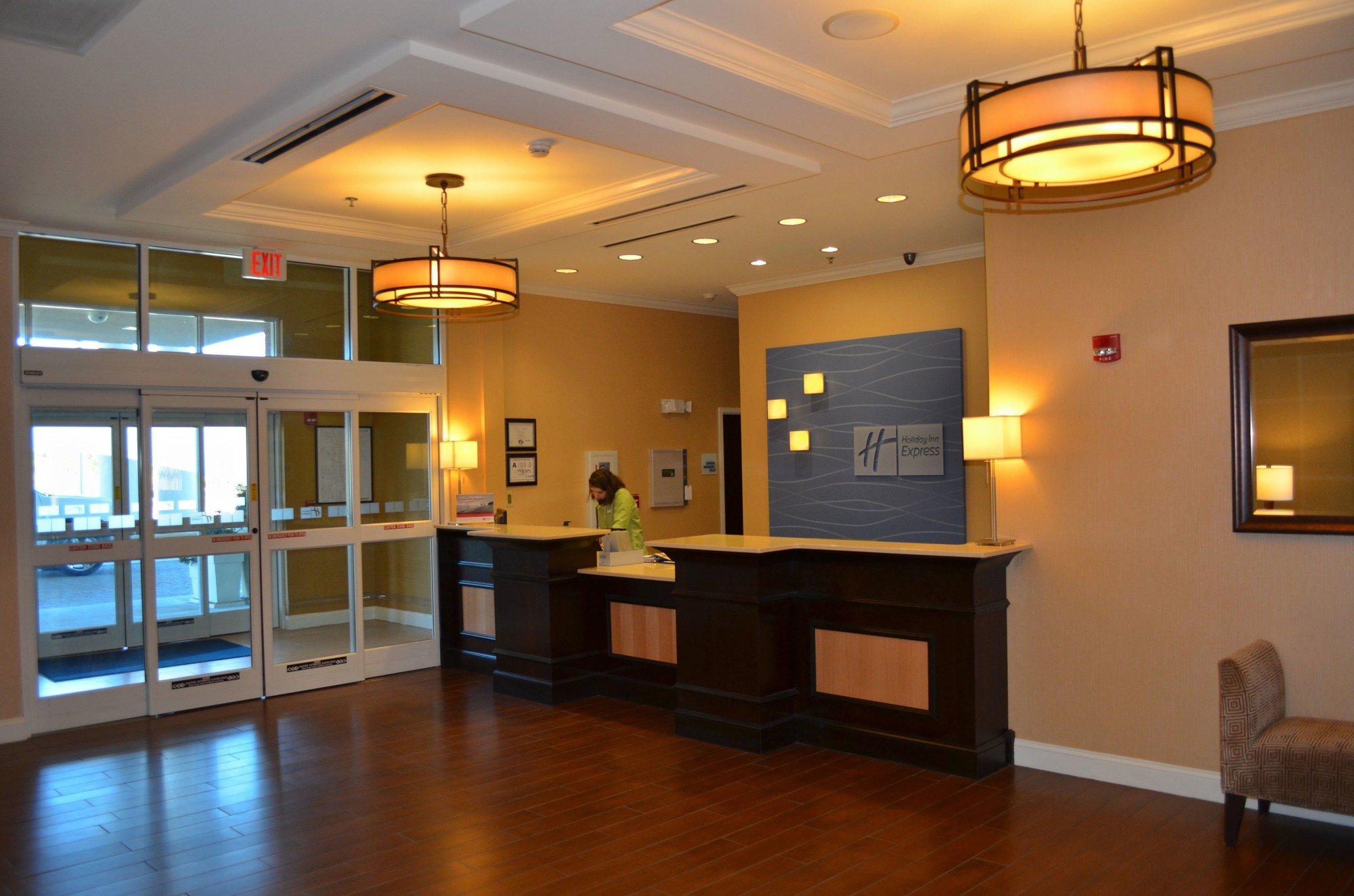 Holiday Inn Express Hotel & Suites Smithfield - Selma I-95