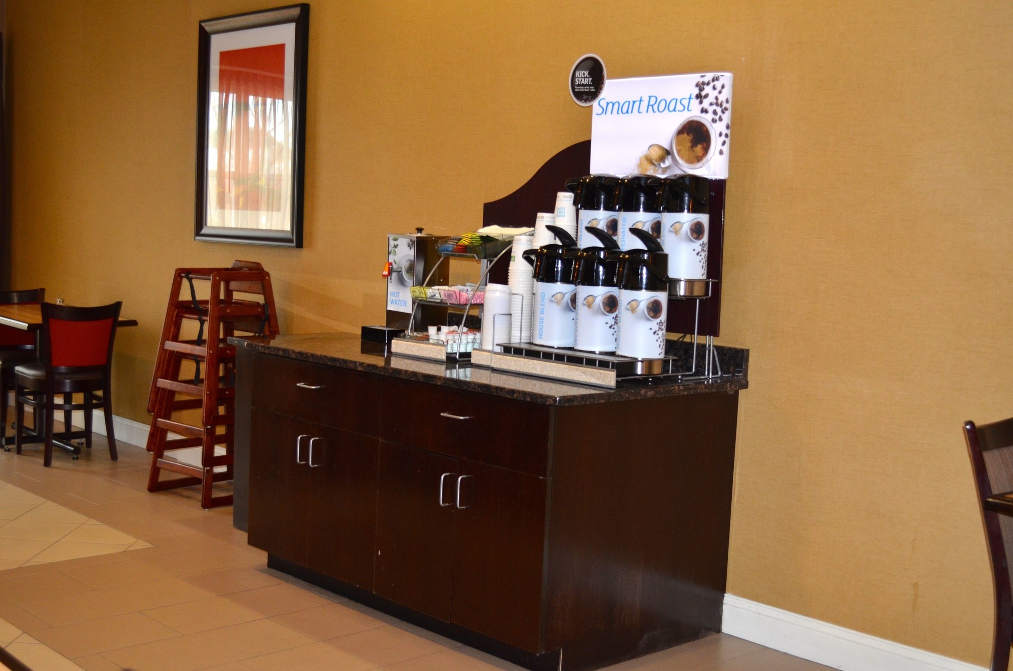 Holiday Inn Express Hotel & Suites Smithfield - Selma I-95