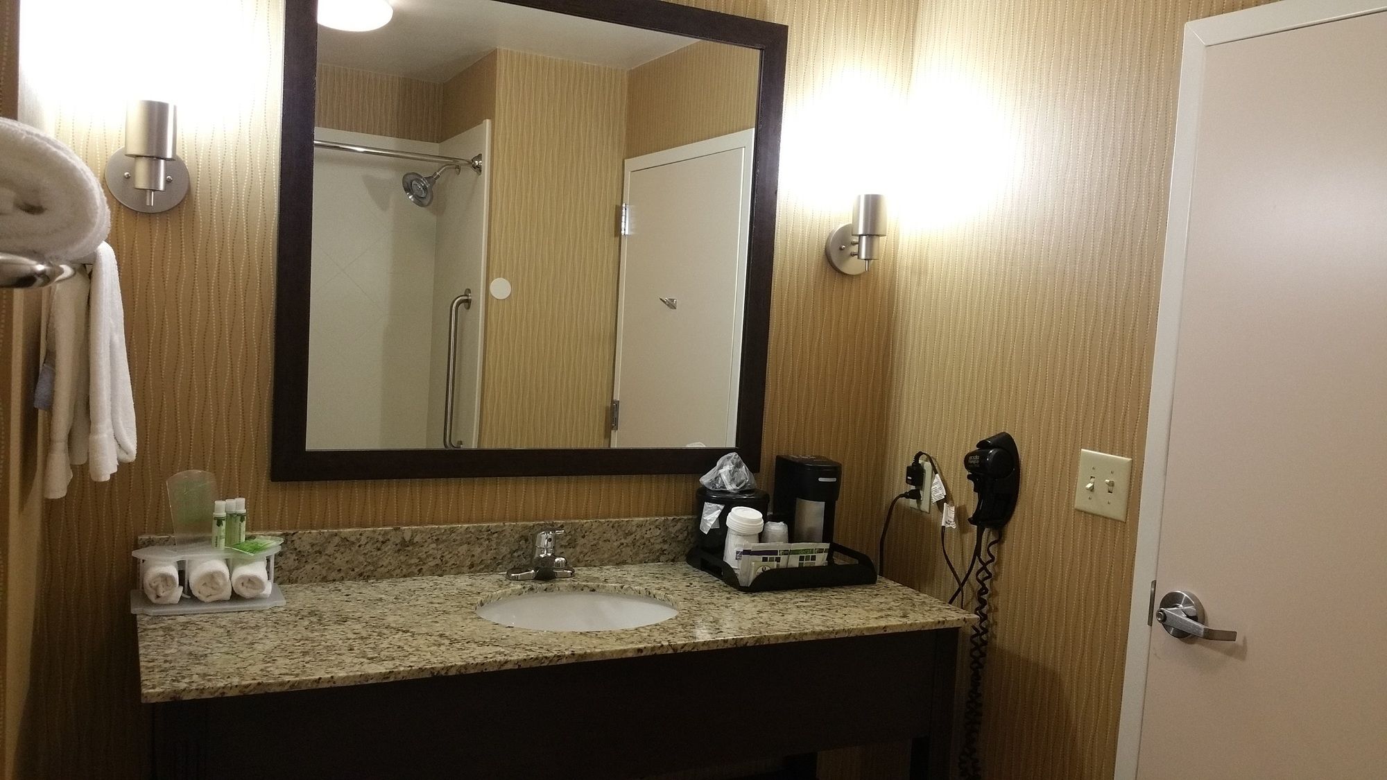 Holiday Inn Express Hotel & Suites Smithfield - Selma I-95