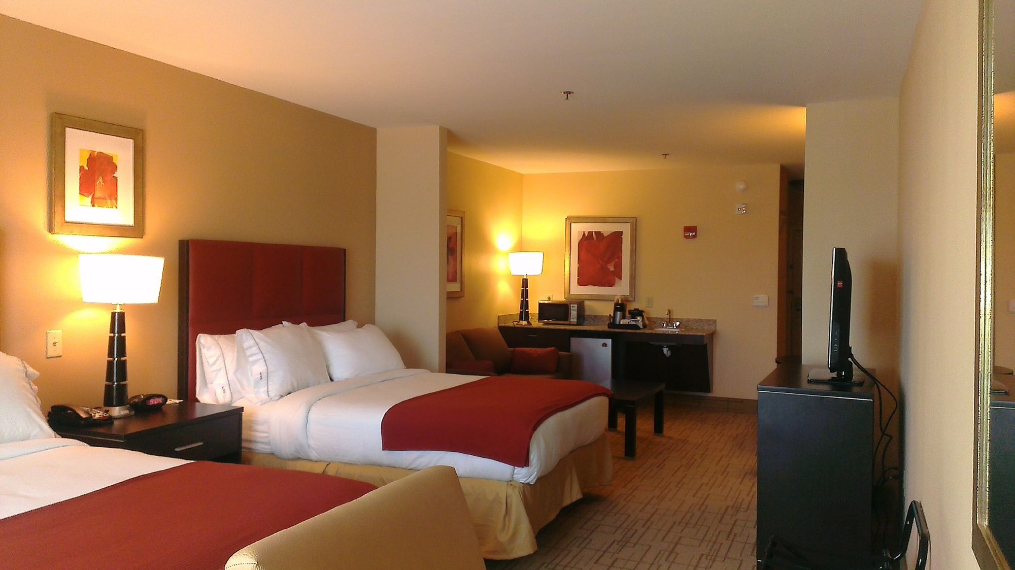 Holiday Inn Express Hotel & Suites Smithfield - Selma I-95