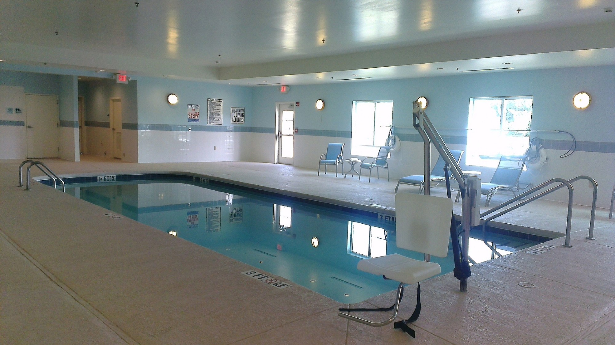 Holiday Inn Express Hotel & Suites Smithfield - Selma I-95