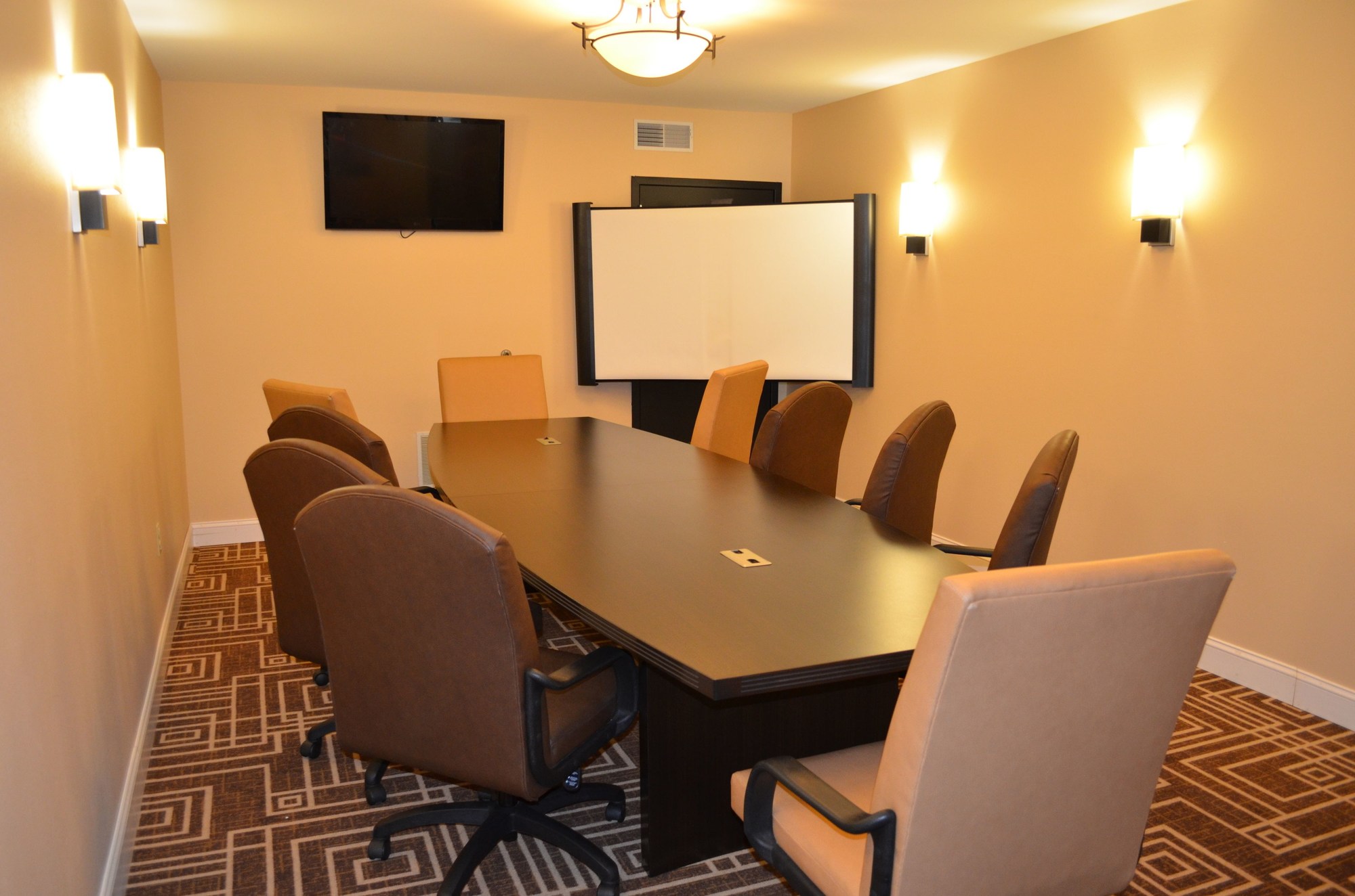 Holiday Inn Express Hotel & Suites Smithfield - Selma I-95