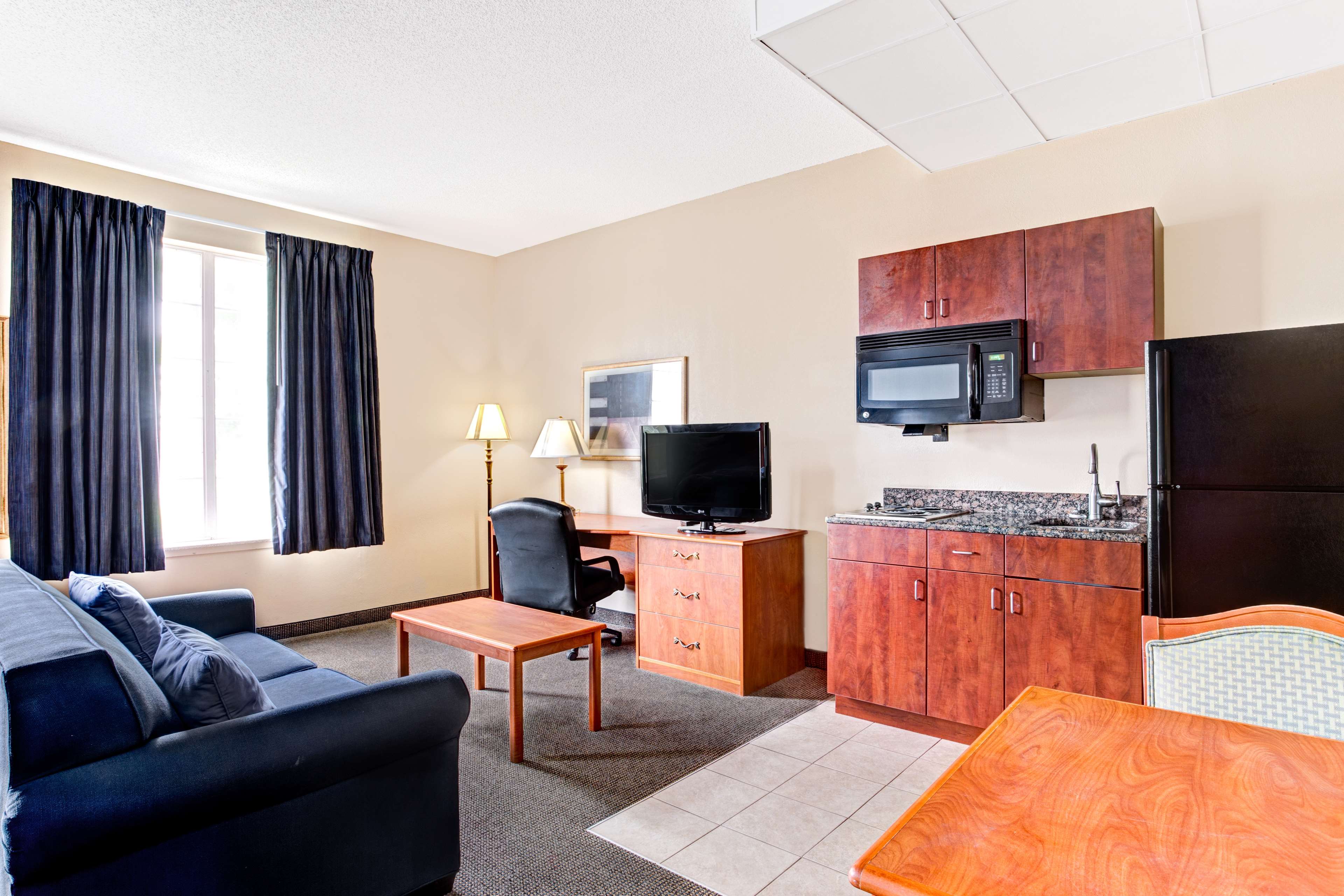 Super 8 by Wyndham Smithfield