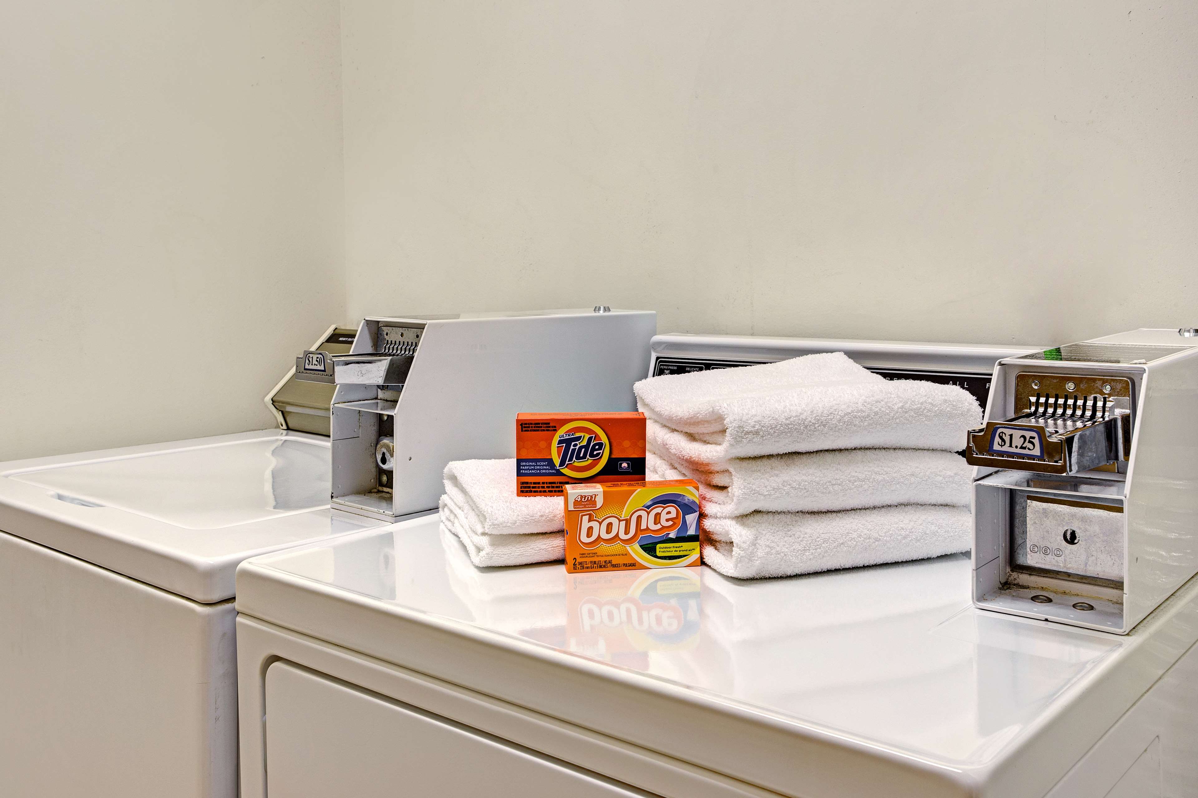 Super 8 by Wyndham Smithfield