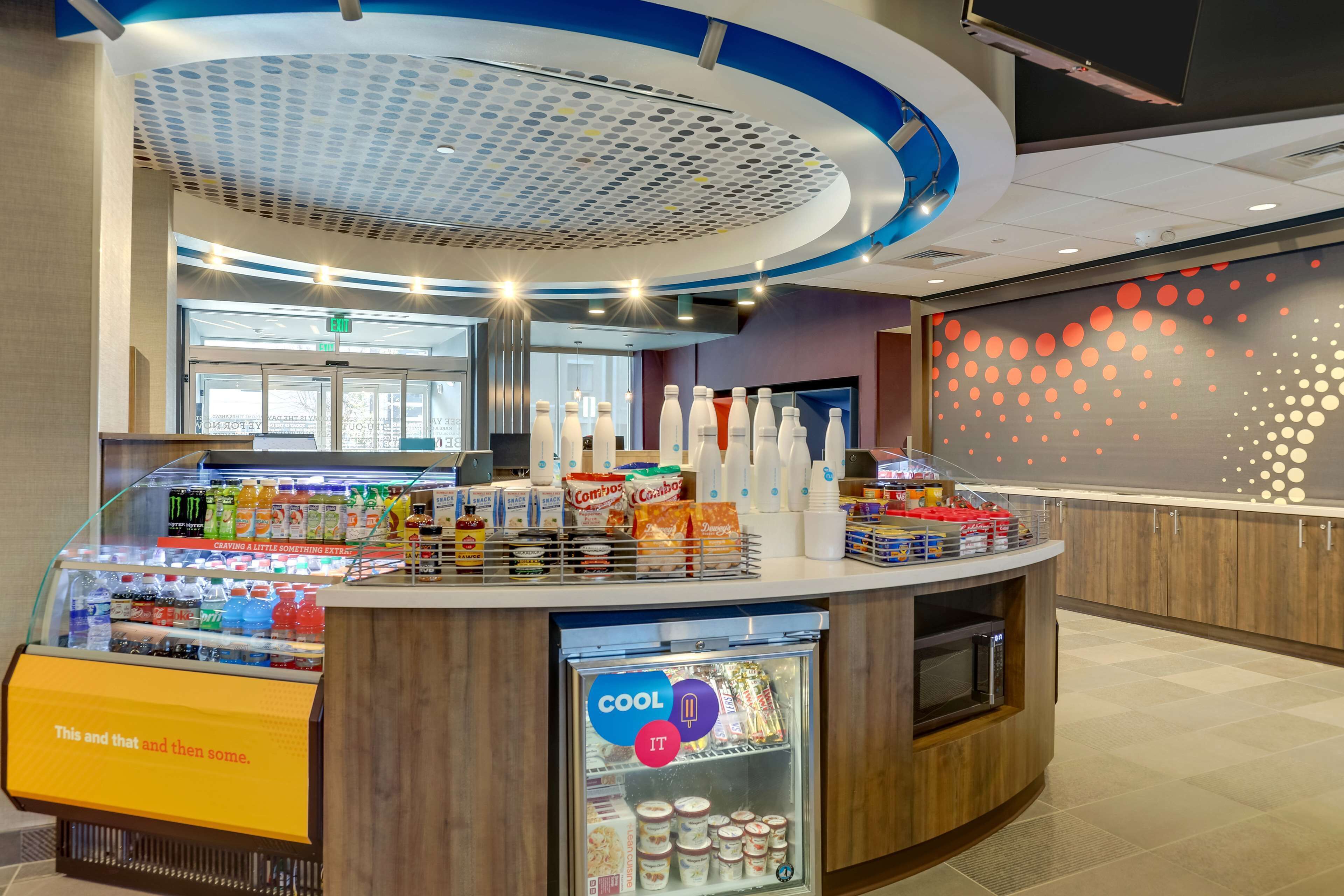 Tru by Hilton Smithfield I-95