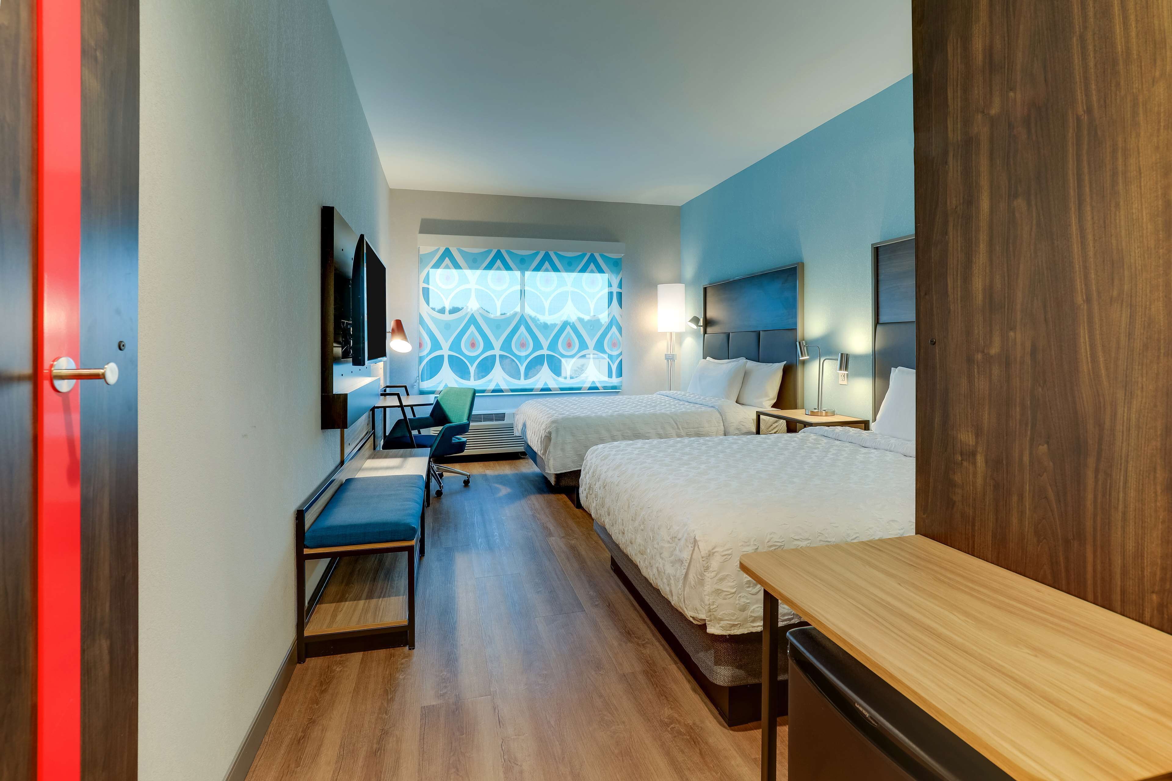 Tru by Hilton Smithfield I-95