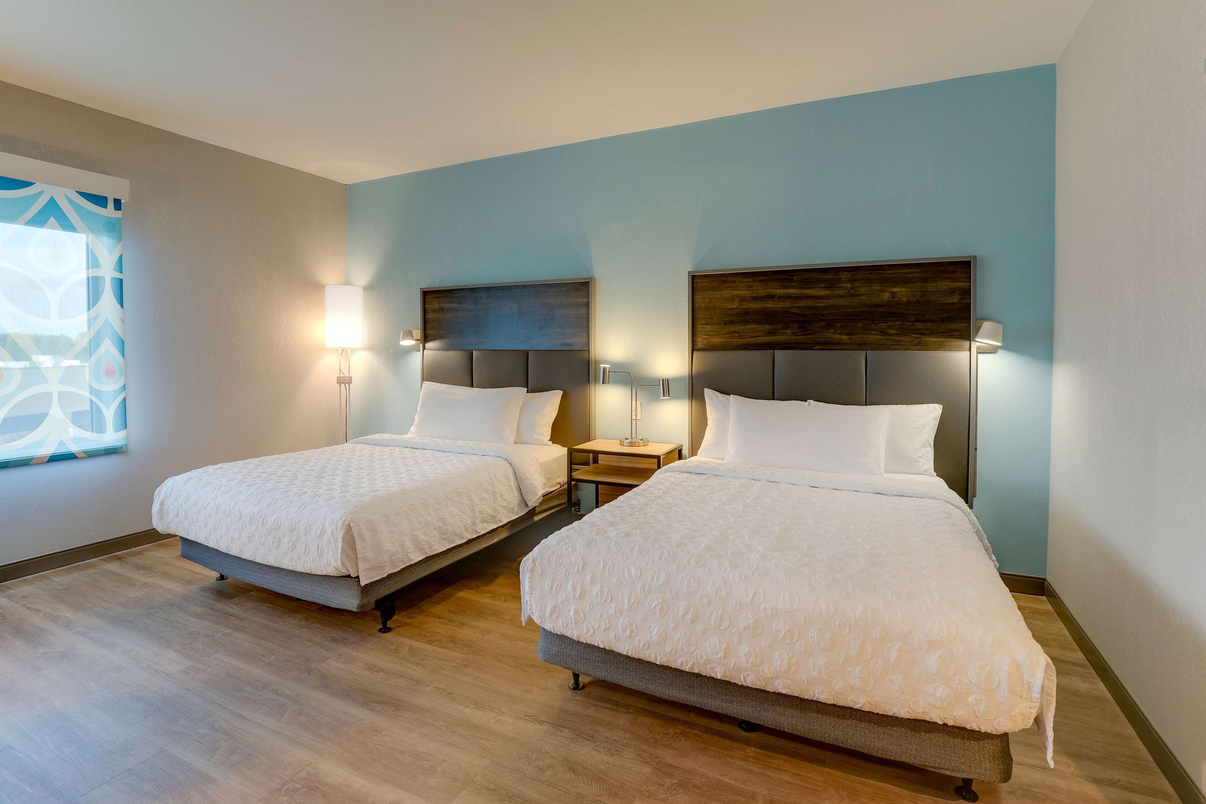 Tru by Hilton Smithfield I-95