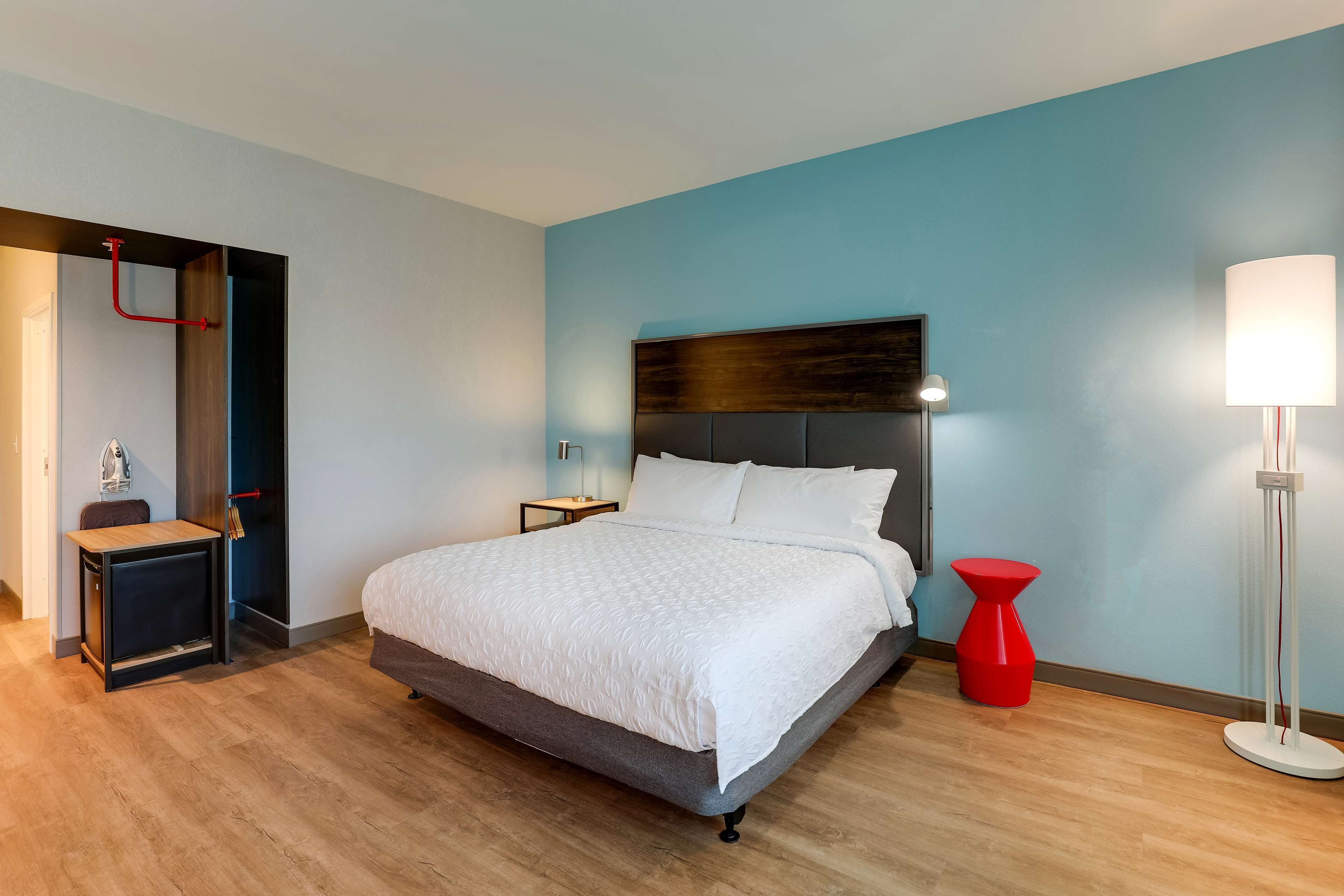 Tru by Hilton Smithfield I-95