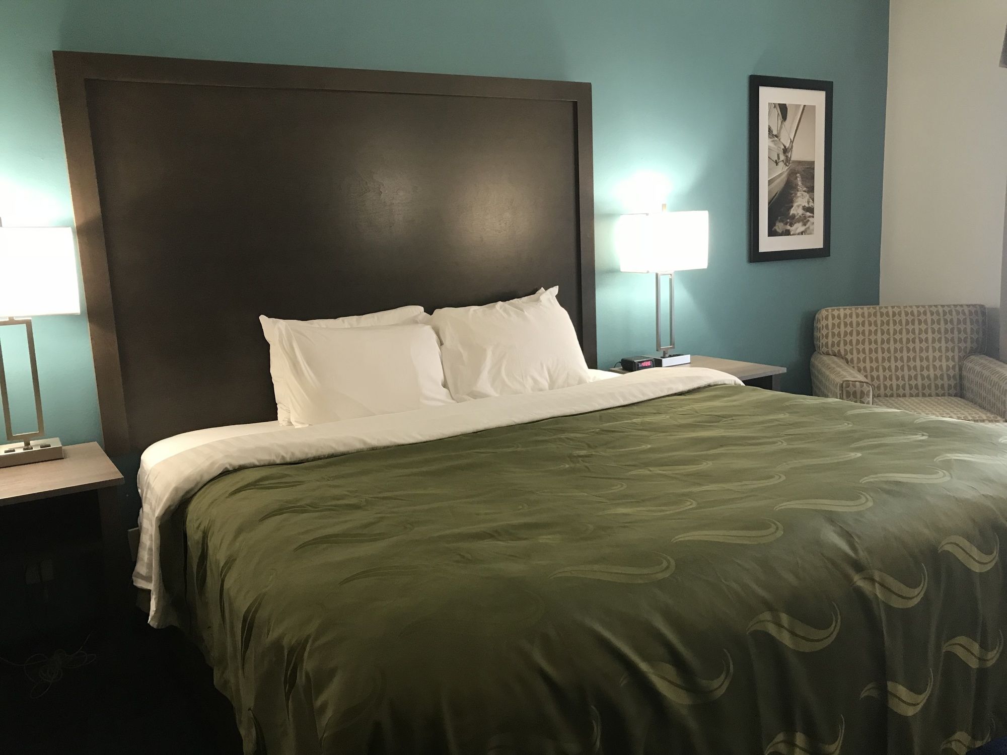 Blue Water Inn & Suites, BW Signature Collection