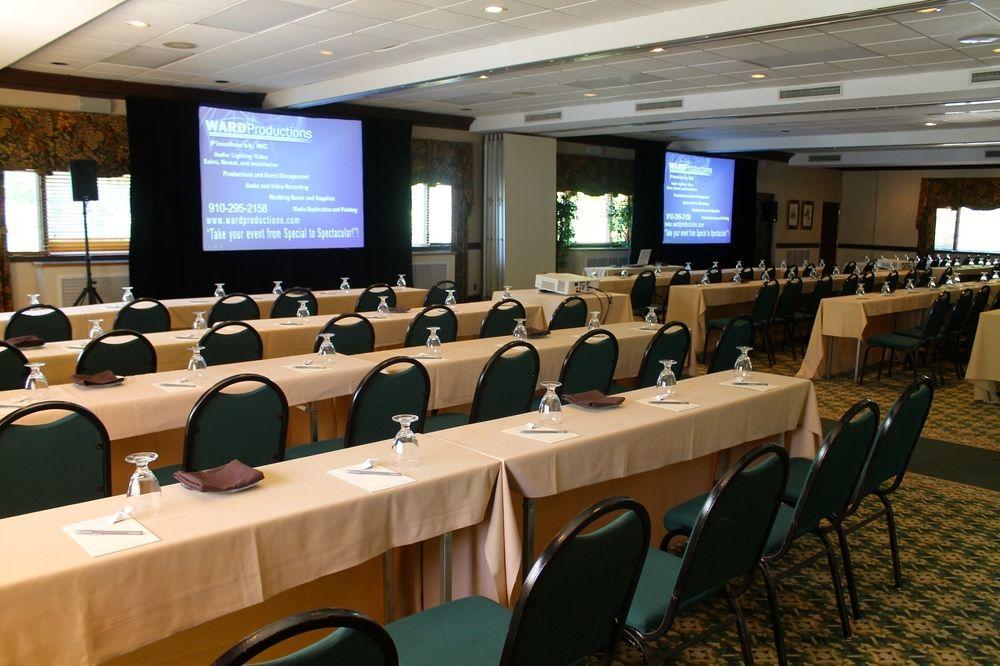 Mid Pines Inn & Golf Club