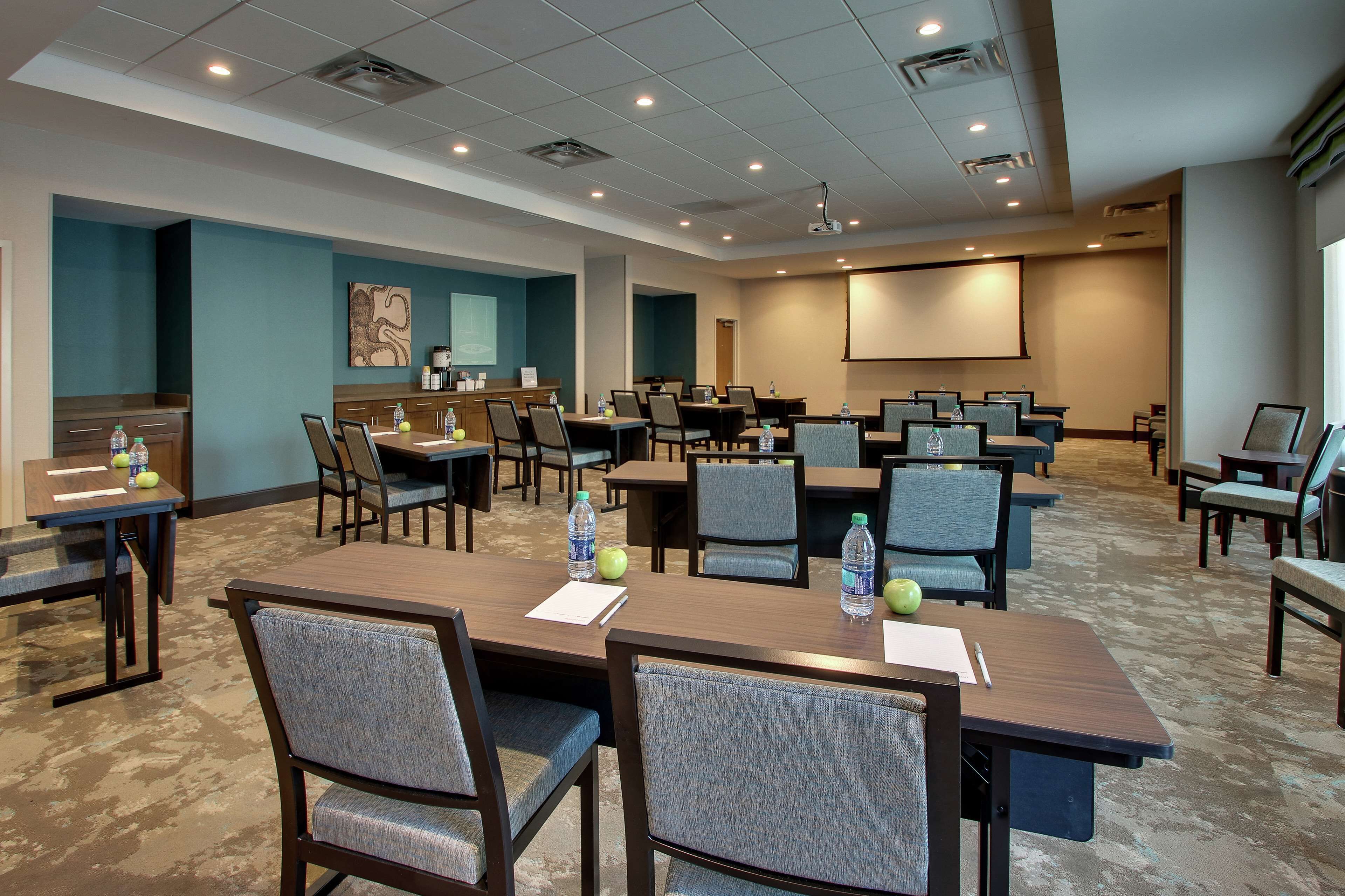 Hampton Inn & Suites by Hilton Southport