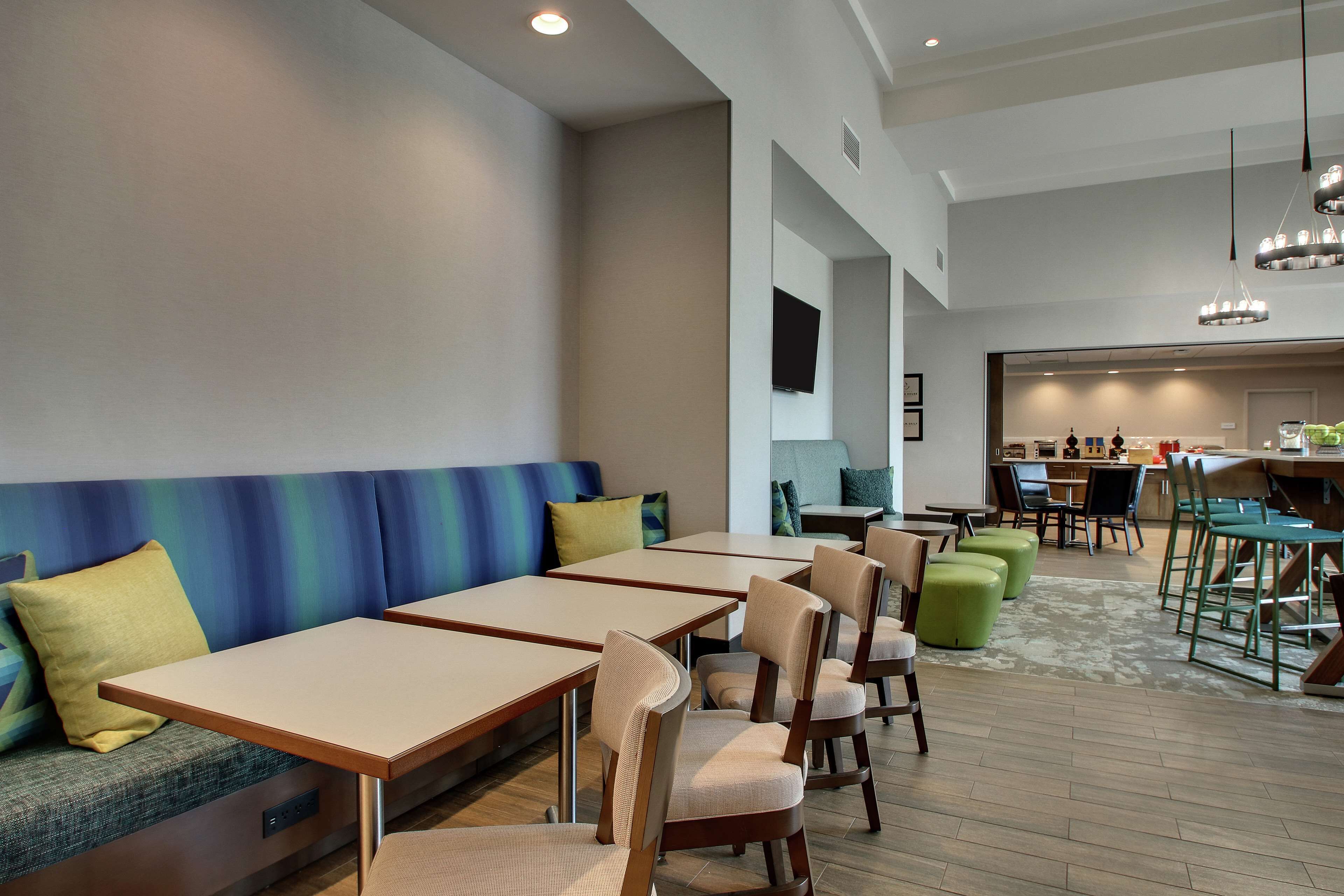 Hampton Inn & Suites by Hilton Southport