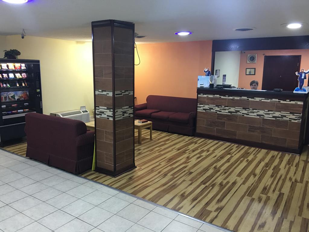 Days Inn by Wyndham Statesville