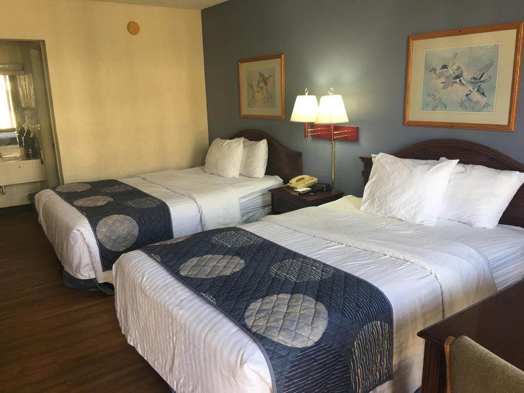 Days Inn by Wyndham Statesville